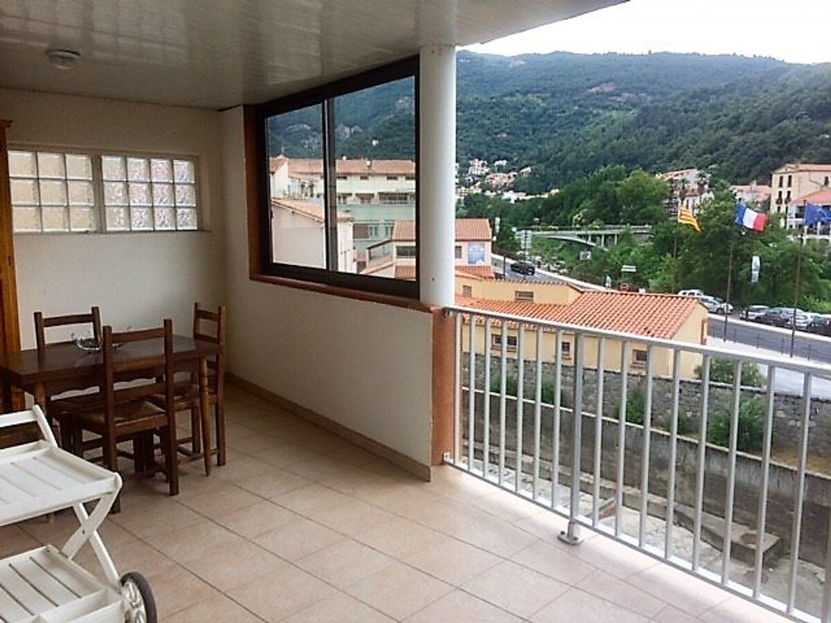 F2 terrasse 17m² avec clim et parking à Amélie-les-Bains - Photo 7