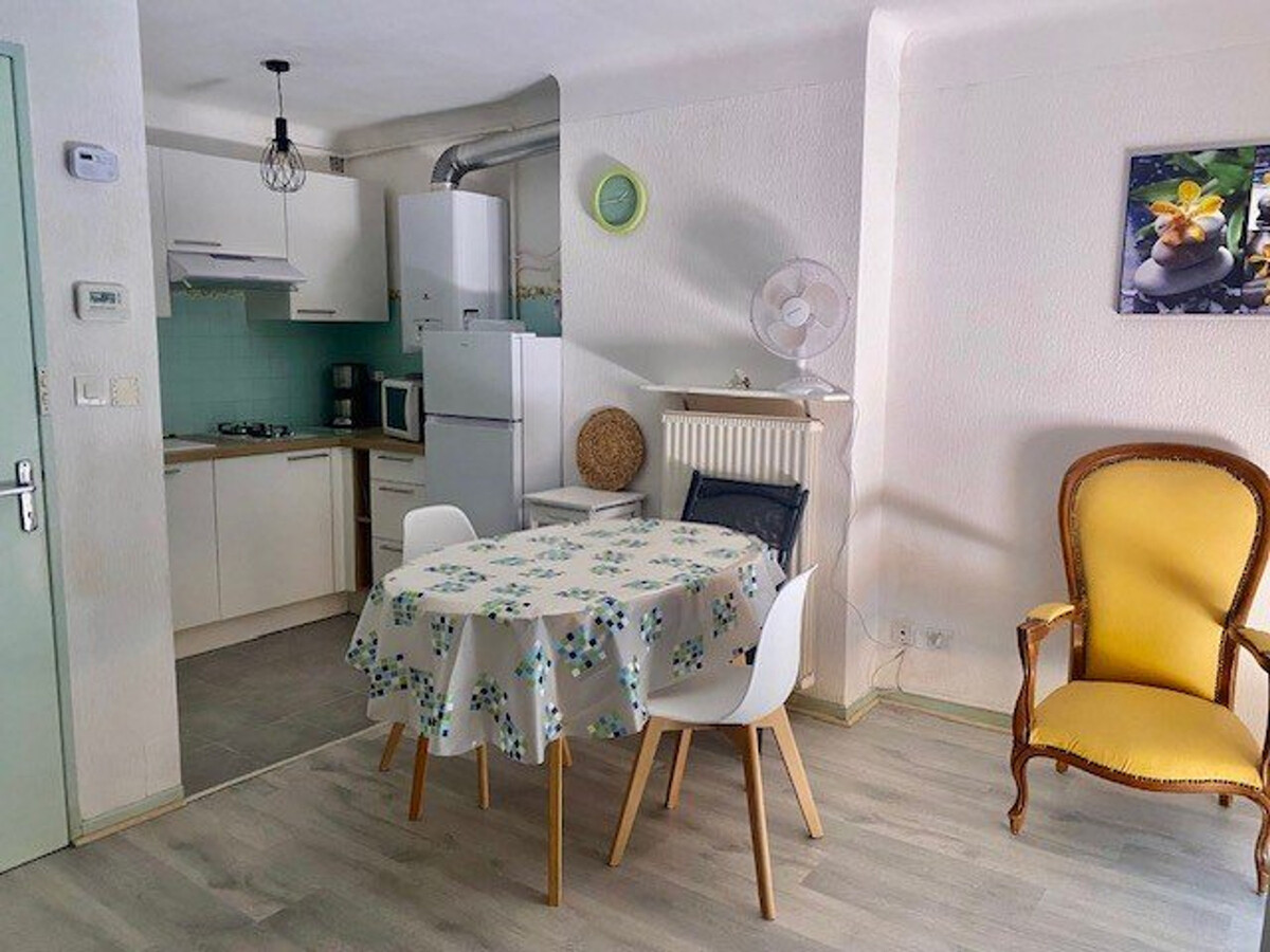 Studio 30m² balcon sud, parking, proche thermes - Photo 2
