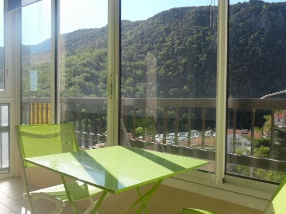 Studio 35 m² avec loggia à 100 m des thermes - Photo 6