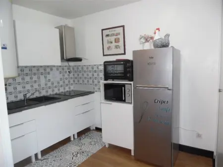 Studio 28 m² balcon équipé, clim, parking à Amélie-les-Bains : photo 4