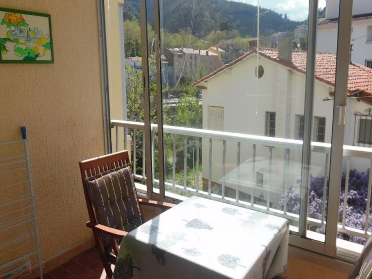 Studio 32 m² avec loggia à Amélie-les-Bains, proche cures - Photo 4