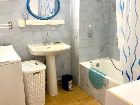 Appartement 2 personnes avec balcon à Amélie-les-Bains : photo 8