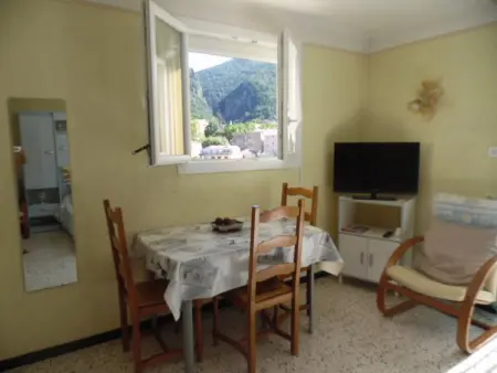 Studio 29 m² balcon, 600 m des cures à Amélie-les-Bains : photo 10