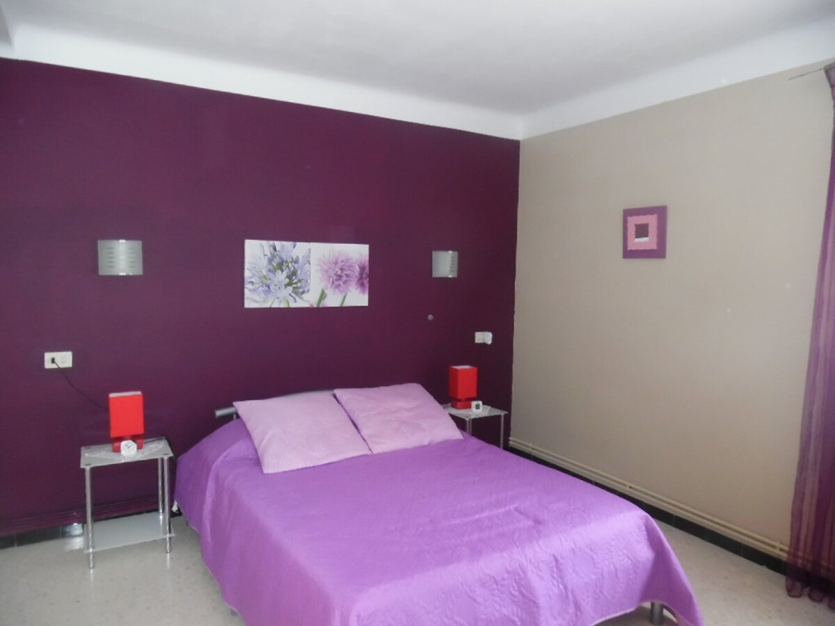 F2 52m² balcon sud et parking à Amélie-les-Bains - Photo 4