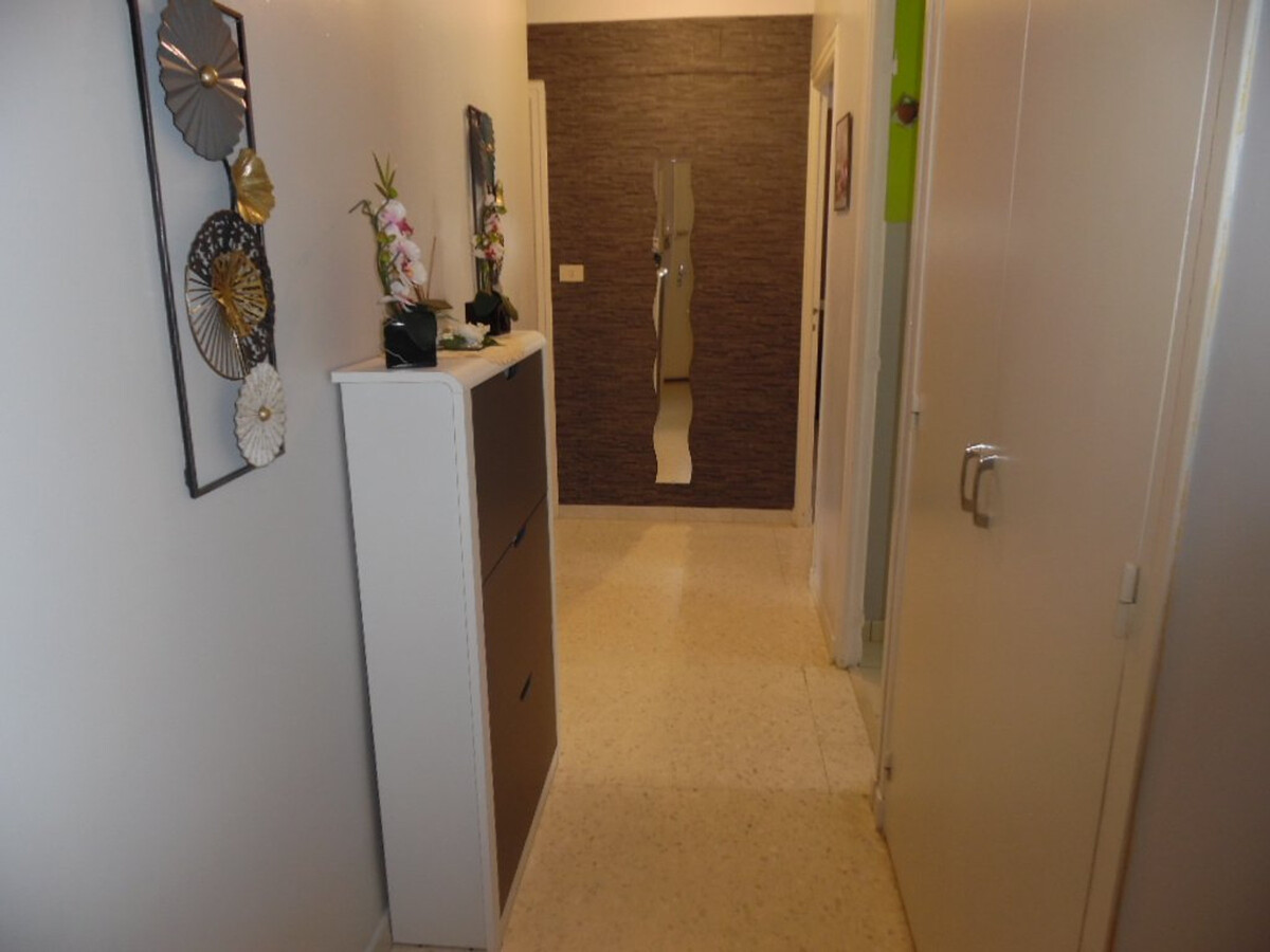 F2 52m² balcon sud et parking à Amélie-les-Bains - Photo 7