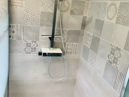 F3 climatisé 60 m² balcon sud, 400m centre-ville : photo 12