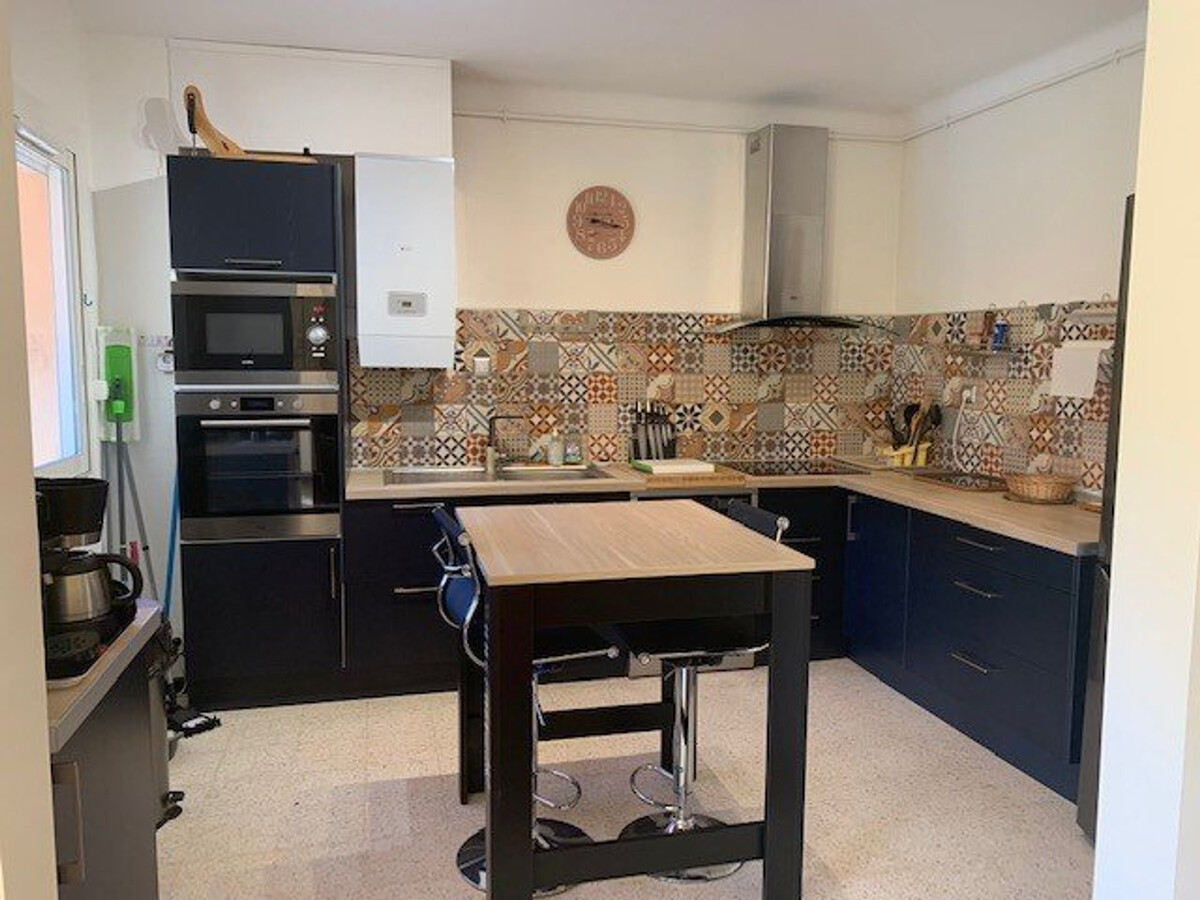 F3 70m² climatisé, 2 terrasses et garage à Amélie-les-Bains - Photo 2
