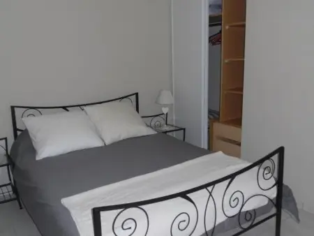 F2 balcon et parking à 100m des cures – Amélie-les-Bains : photo 6