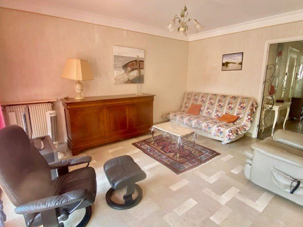 F2 traversant 54 m² avec terrasse sud et parking - Photo 4