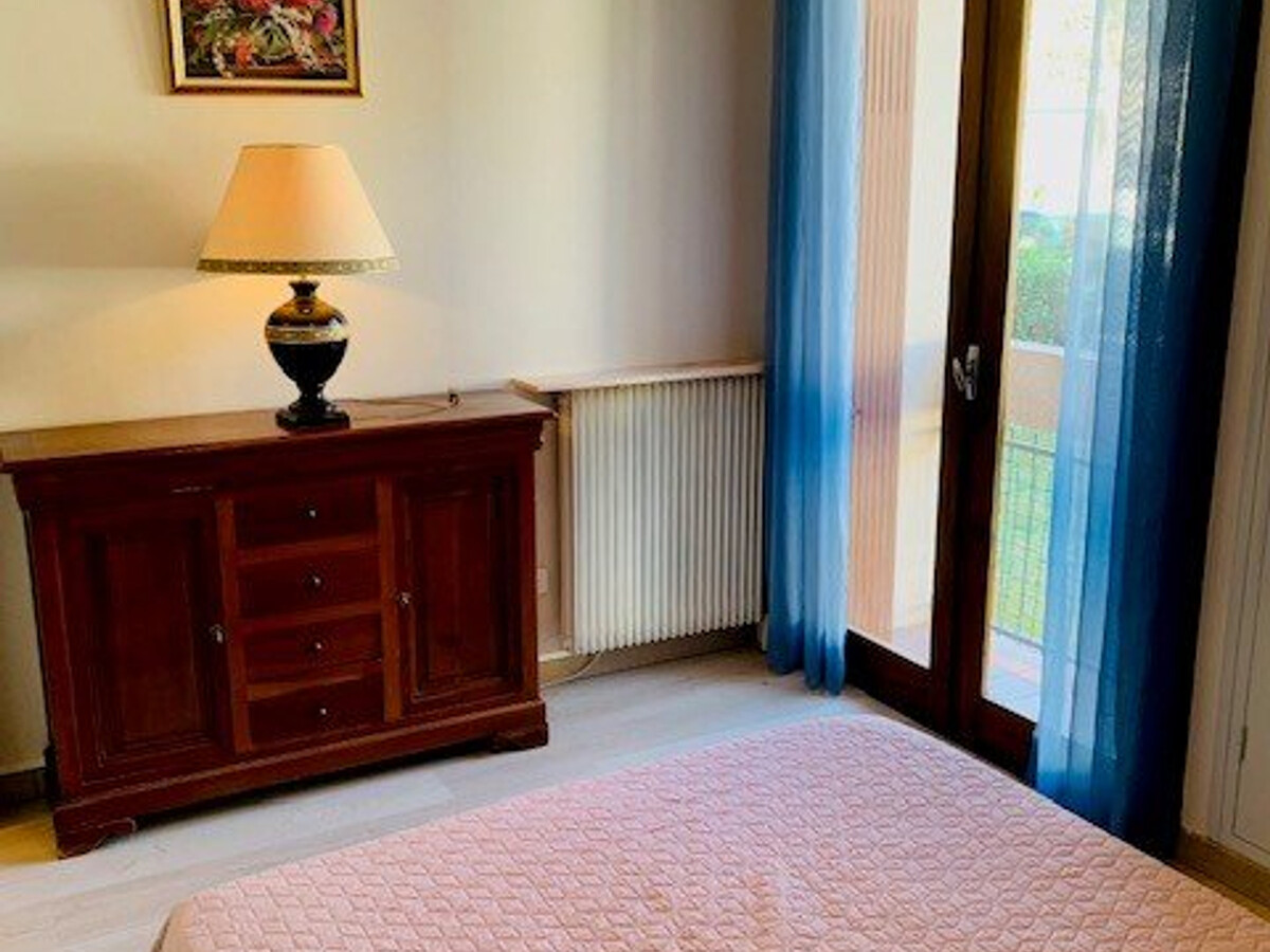 F2 traversant 54 m² avec terrasse sud et parking - Photo 7