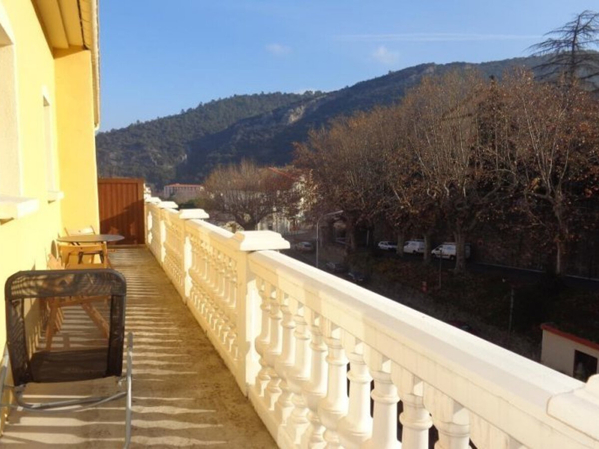 F3 centre-ville Amélie-les-Bains, 100m des cures - Photo 9