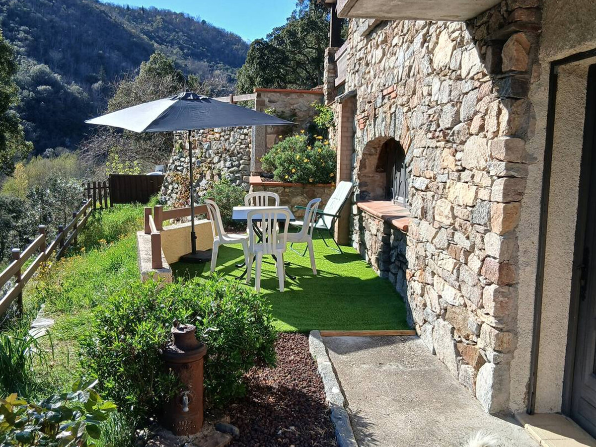 F2 confortable 35 m² avec parking à Arles-sur-Tech - Photo 4