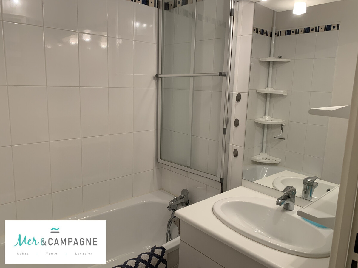 T2 cabine balcon ouest à Fort-Mahon-Plage, parking privé - Photo 9
