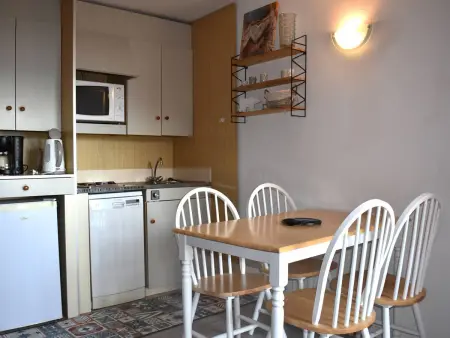 Studio cabine 4 pers. au centre de Font-Romeu avec parking : photo 2