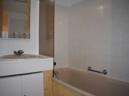 Studio cabine 4 pers. au centre de Font-Romeu avec parking : photo 7