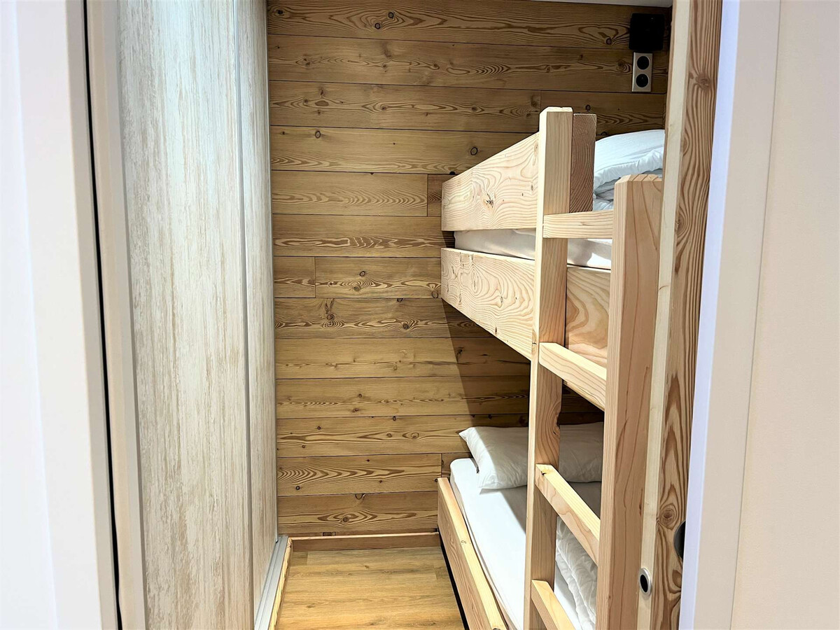 T2 cabine rénové 6 couchages, accès pistes à 20m, Vars - Photo 9