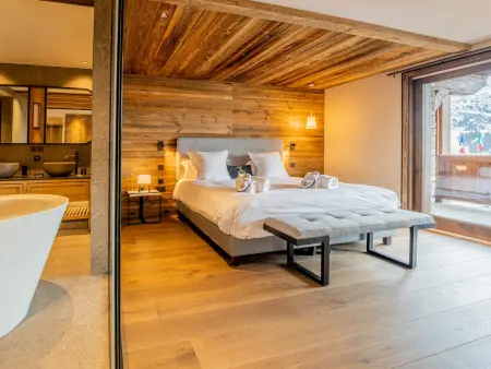 Duplex 5 chambres aux Allues avec conciergerie 5* : photo 10