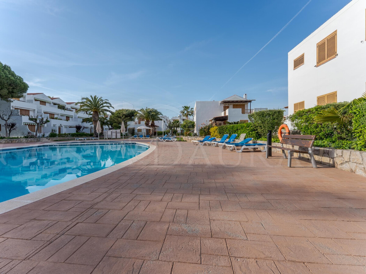 Appartement 6 pers. rez-de-chaussée, terrasse & piscine à La Pineda - Photo 7