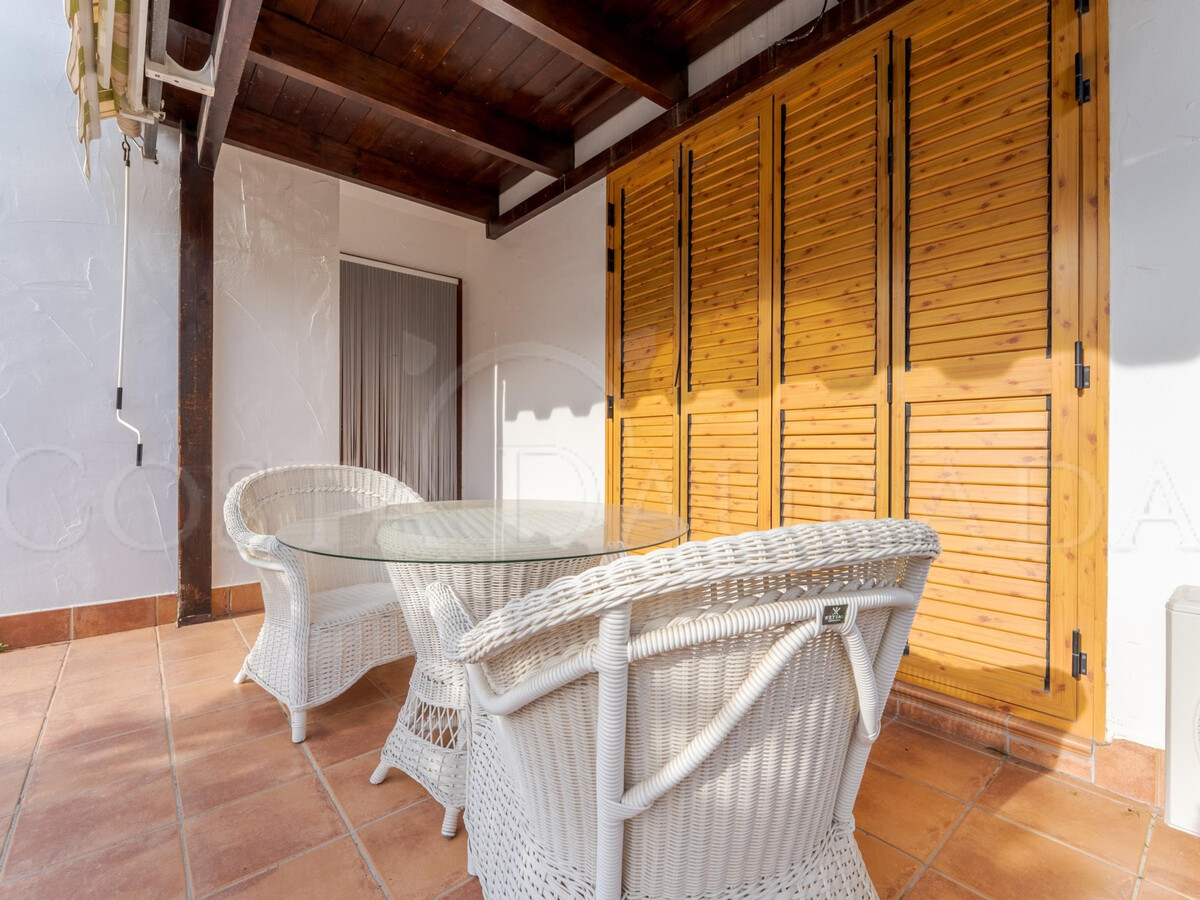 Appartement 6 pers. rez-de-chaussée, terrasse & piscine à La Pineda - Photo 10
