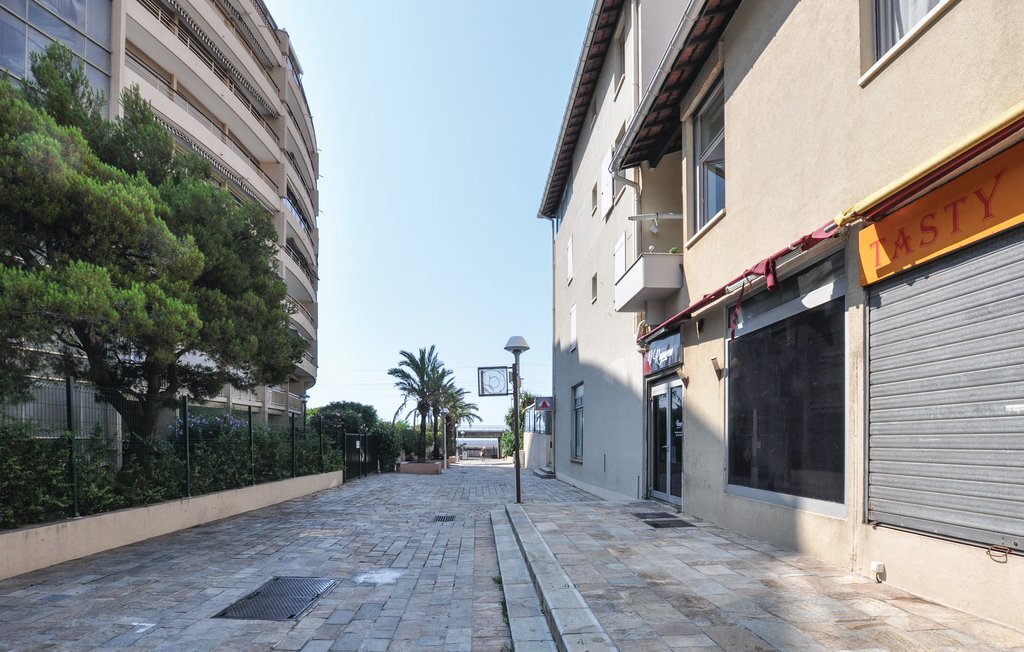 Appartement 70 m² à Cannes, balcon face jardin, proche plage - Photo 15