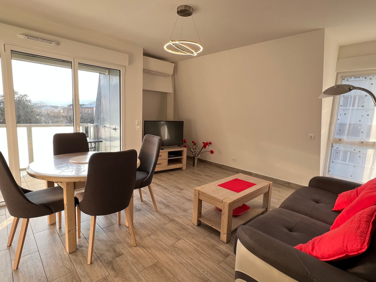 T2 moderne 47 m² avec balcon sud et garage à Aix-les-Bains - Photo 5