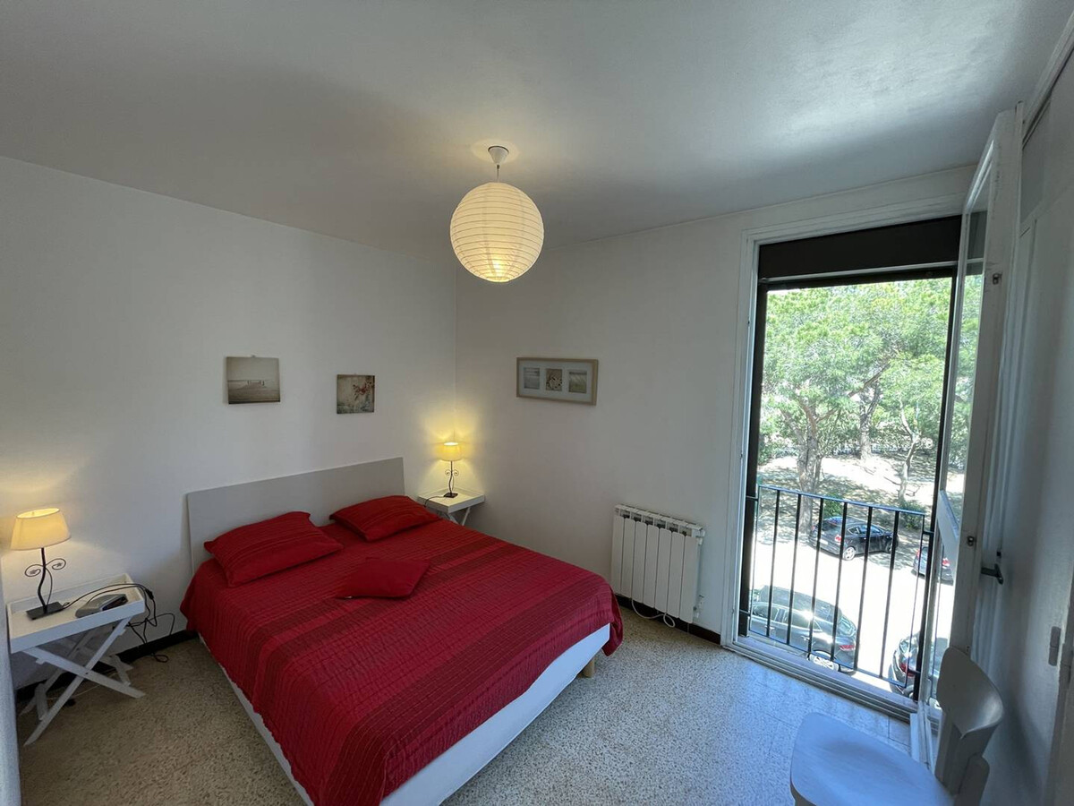 T3 spacieux 6 pers, loggia sud à Saint-Cyprien Plage - Photo 15