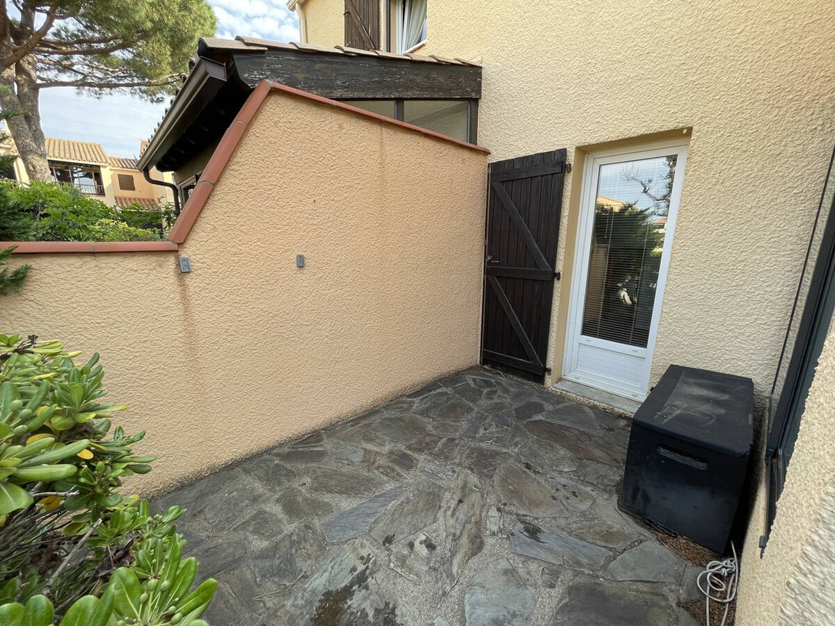 T3 climatisé avec terrasse 20m² et vue marina - Photo 17