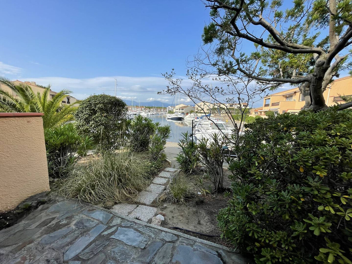 T3 climatisé avec terrasse 20m² et vue marina - Photo 20