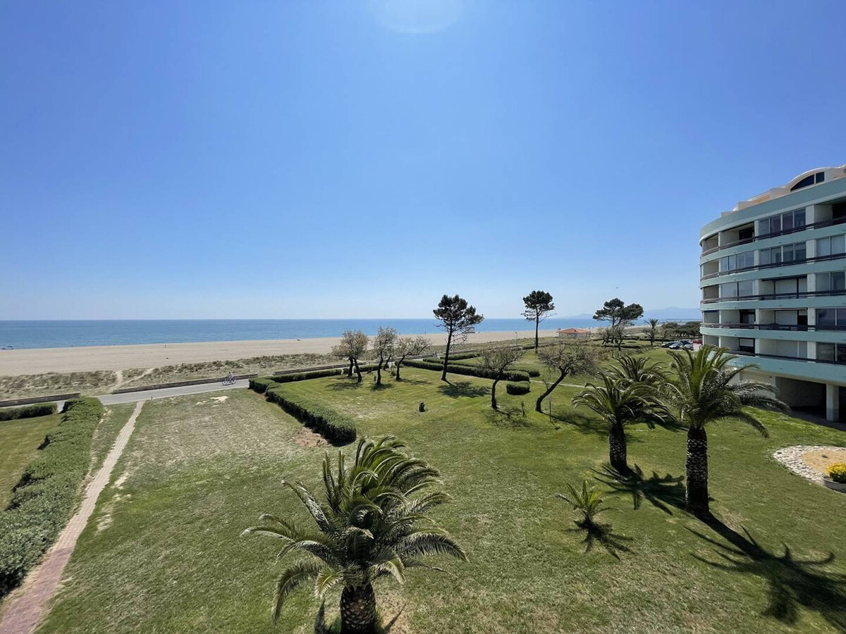 T2 face plage avec loggia à Saint-Cyprien - Photo 4
