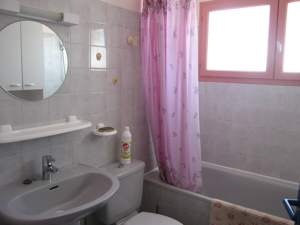 T2 Le Clos de Saint-Cyprien, piscine et tennis - Photo 13