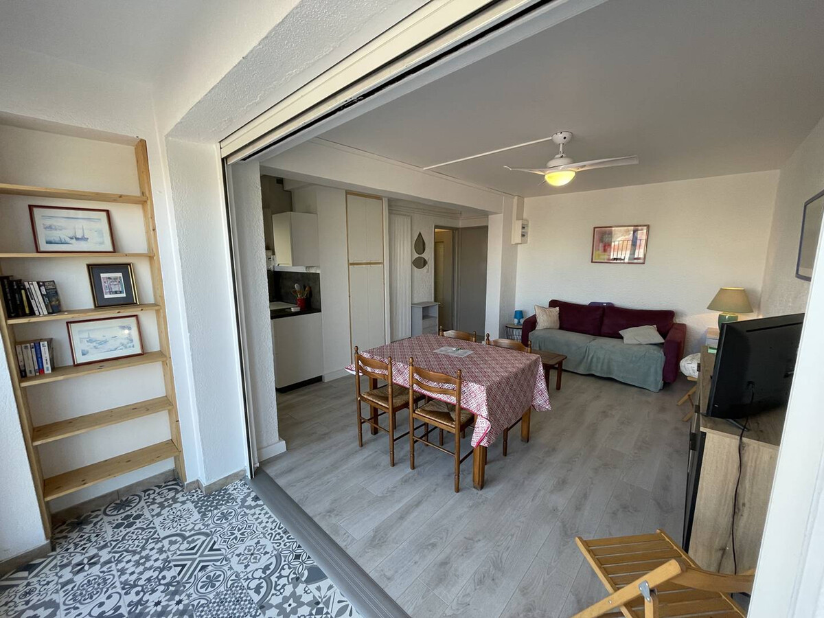 T2 cabine rénové 53m² face au port, animaux acceptés - Photo 1