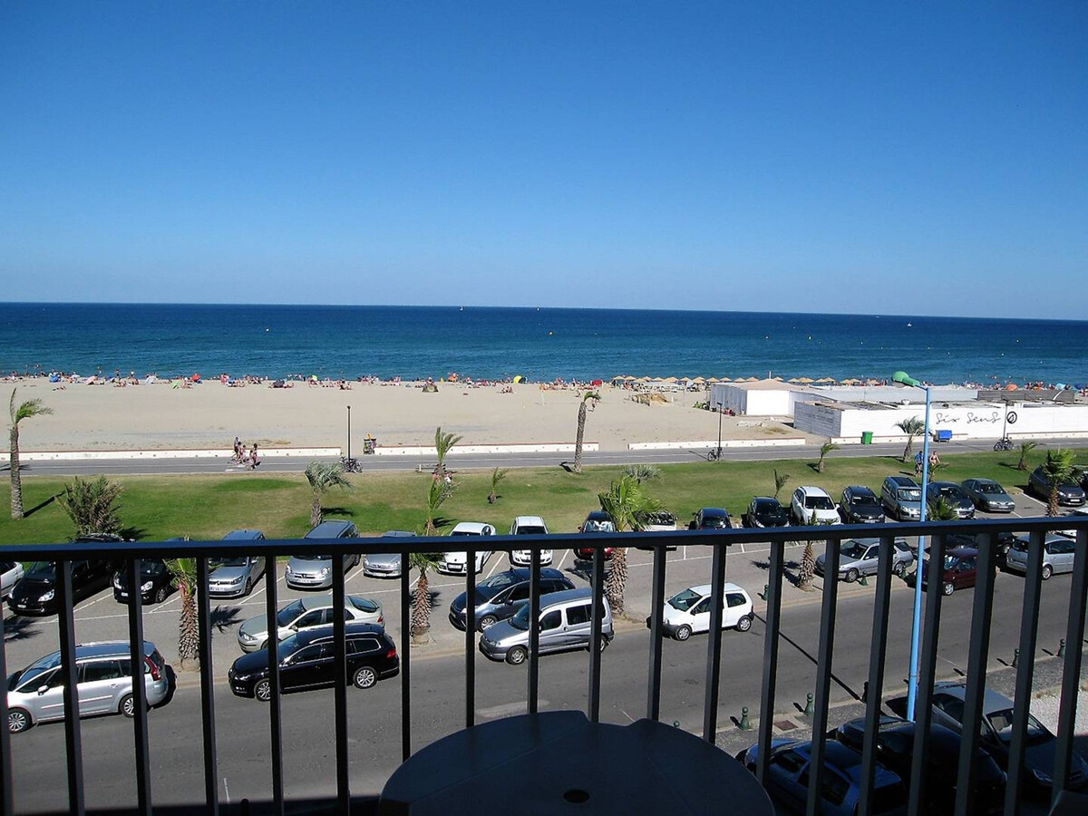 T2 rénové face plage avec balcon, Saint-Cyprien - Photo 13