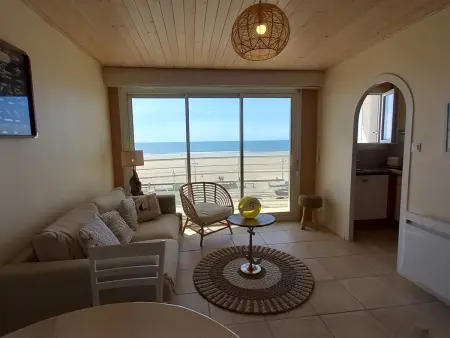 Location appartement à Saint Jean de Monts, Bel Appartement 2 Chambres Rénové - 6 Pers - Face Mer - WIFI