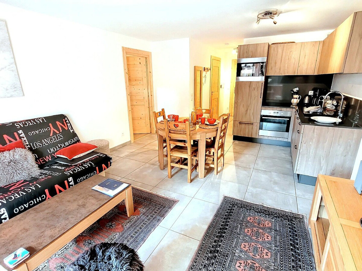 Appartement 2 chambres aux Gets, garage et balcon - Photo 2