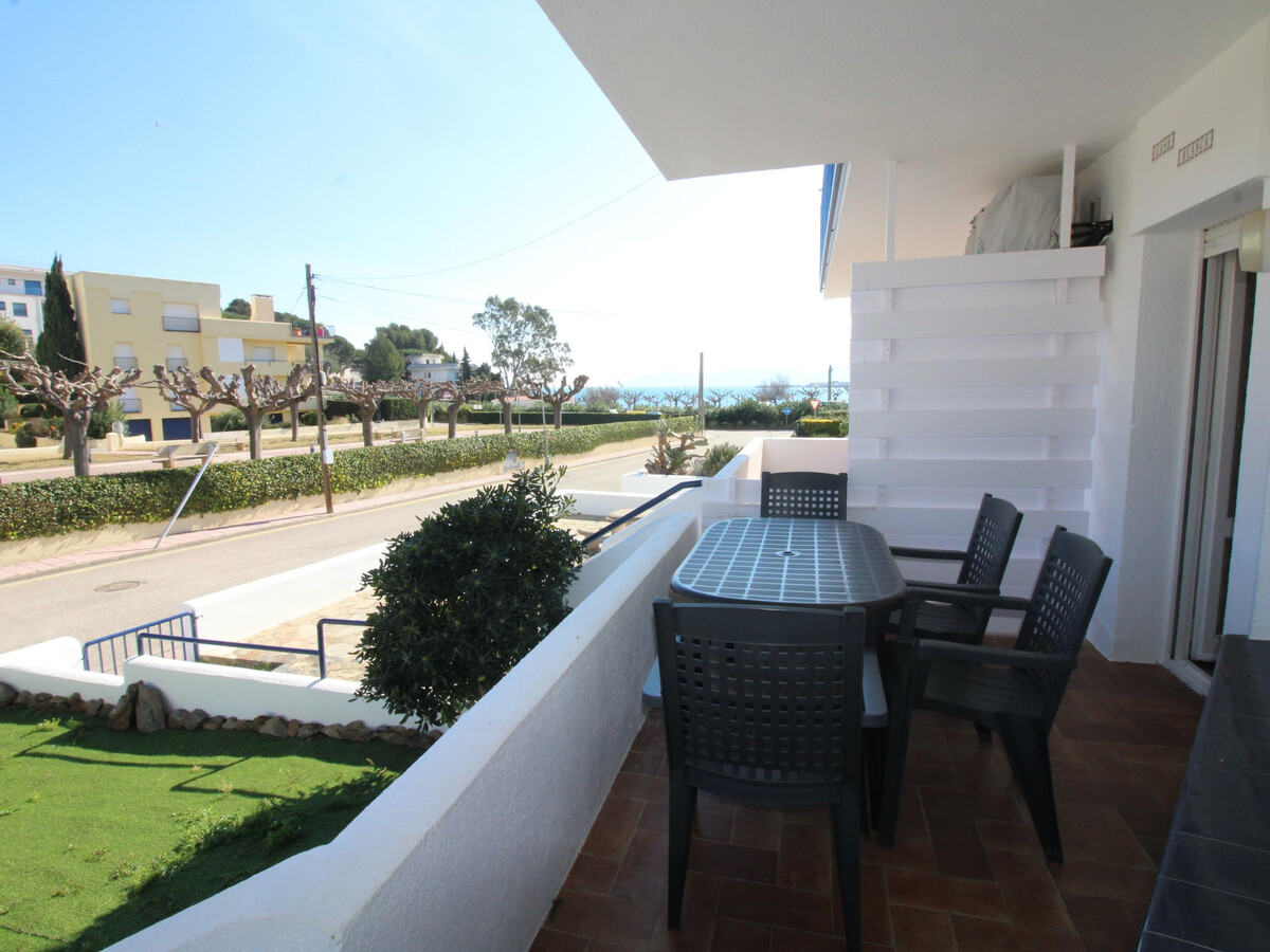 Appartement 50m plage Grifeu, terrasse et jardin à Llançà - Photo 2