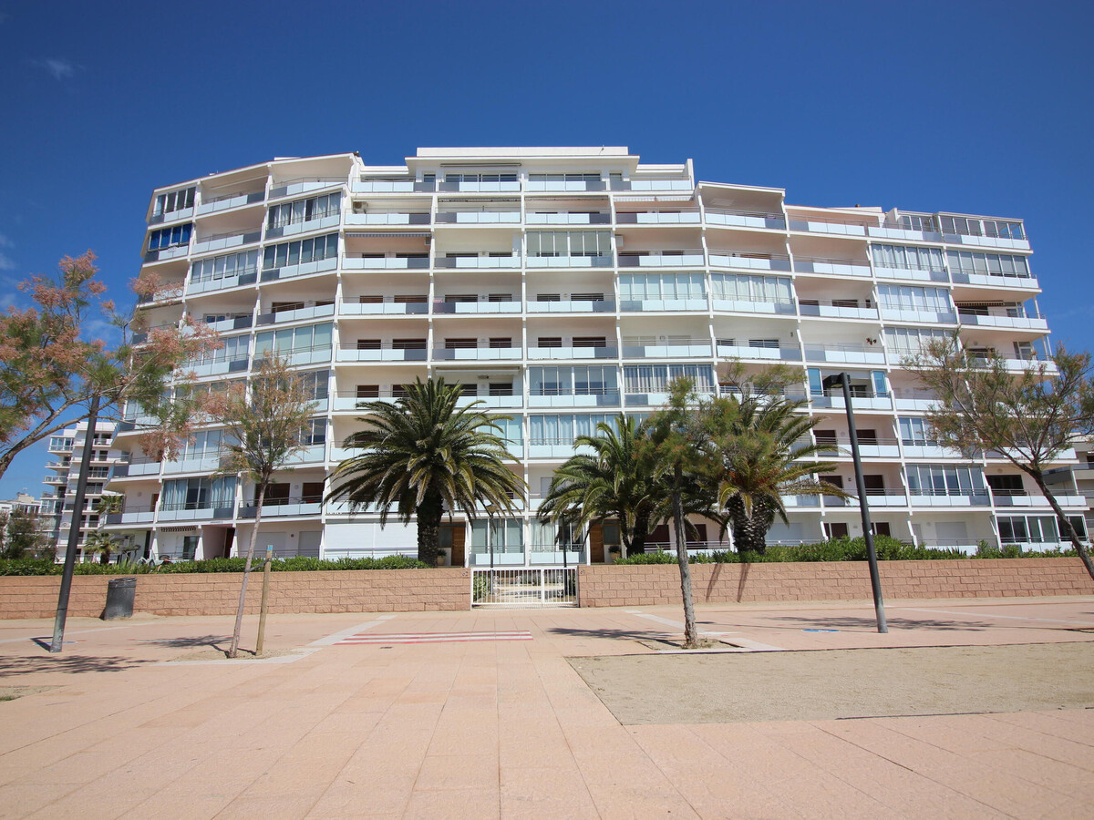 Appartement design face à la plage à Roses, terrasse panoramique - Photo 30
