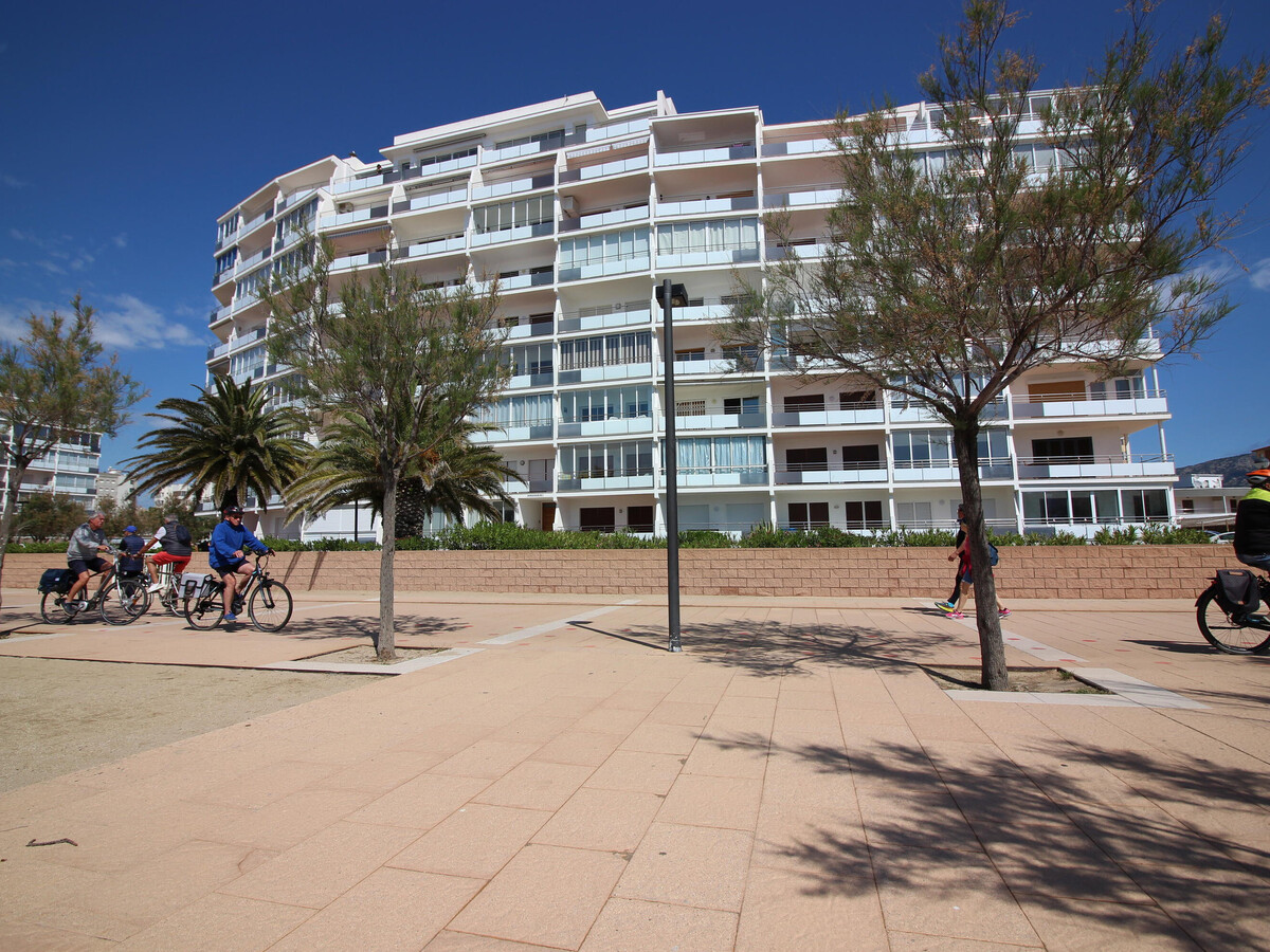 Appartement design face à la plage à Roses, terrasse panoramique - Photo 34