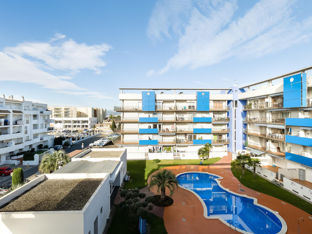 Appartement 2 ch. Roses, terrasse piscine à 1,5 km plage - Photo 19