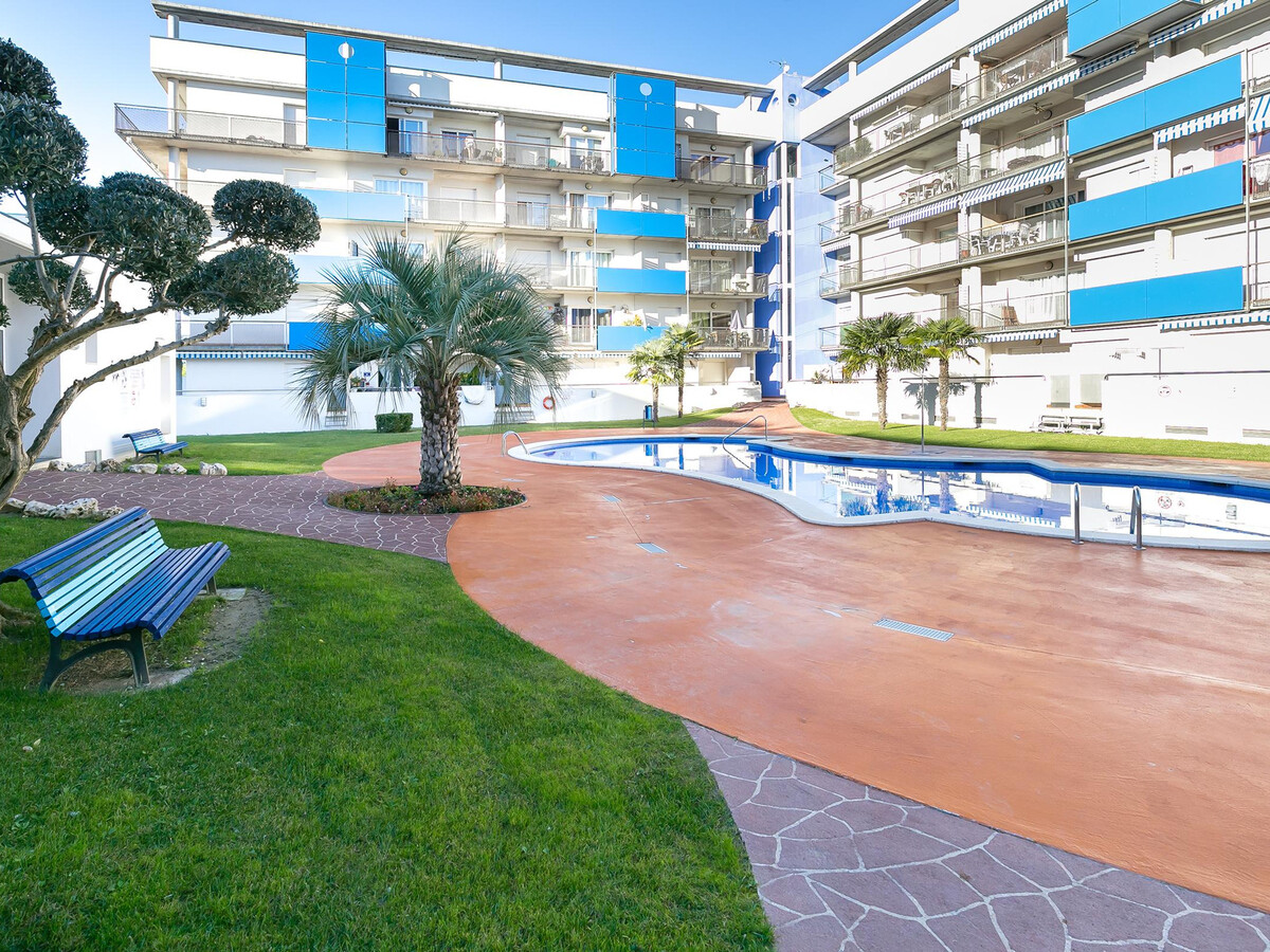 Appartement 2 ch. Roses, terrasse piscine à 1,5 km plage - Photo 21