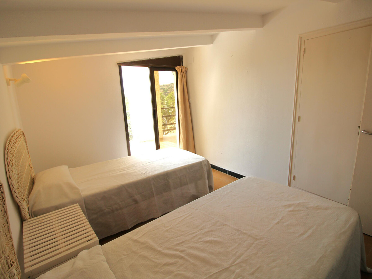 Appartement lumineux 300m plage, terrasse mer à Llançà - Photo 13
