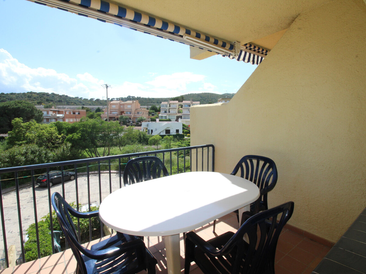 Appartement 4 pers. à 150m de la plage de Grifeu - Photo 2
