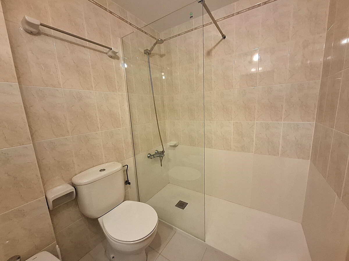 Appartement 4 pers. à 150m de la plage de Grifeu - Photo 13