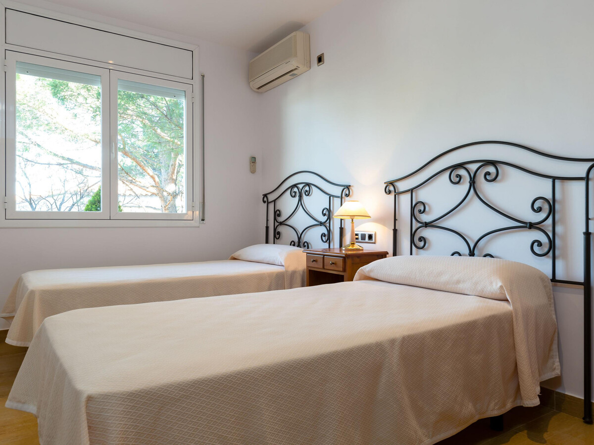 Appartement 4 chambres, piscine privée et vue mer à El Port de la Selva - Photo 12