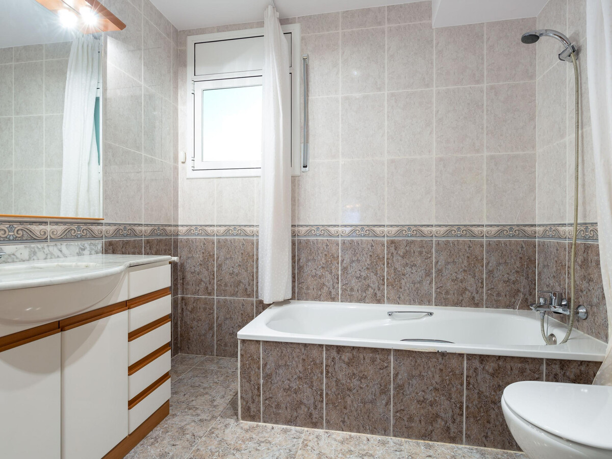 Appartement 4 chambres, piscine privée et vue mer à El Port de la Selva - Photo 16