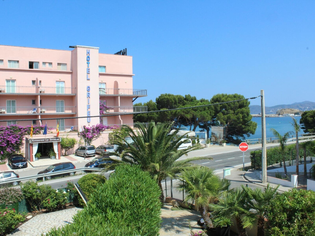 Appartement 2 ch avec terrasse face à la plage Grifeu - Photo 20