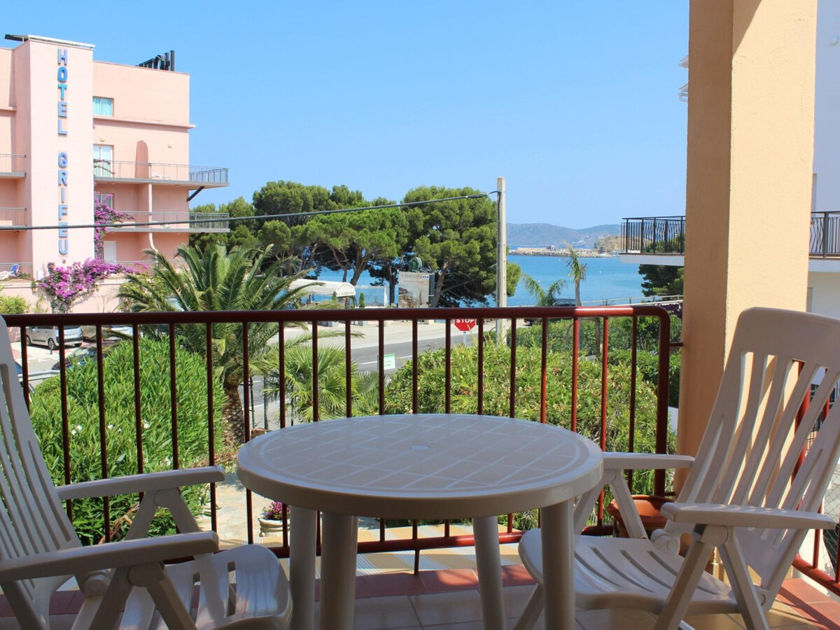 Appartement 2 ch avec terrasse face à la plage Grifeu - Photo 21