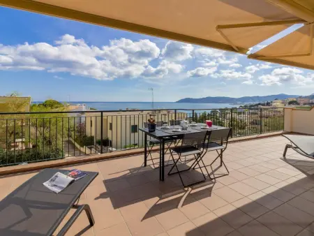 Penthouse 3 chambres, terrasse mer à 250m plage : photo 2