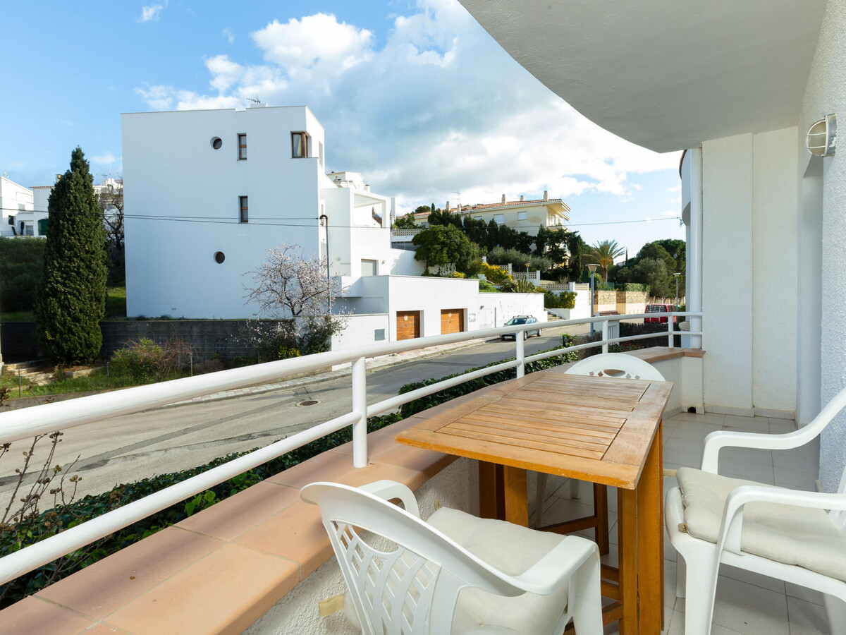 Appartement 1 chambre avec piscine à 200 m de la plage - Photo 2