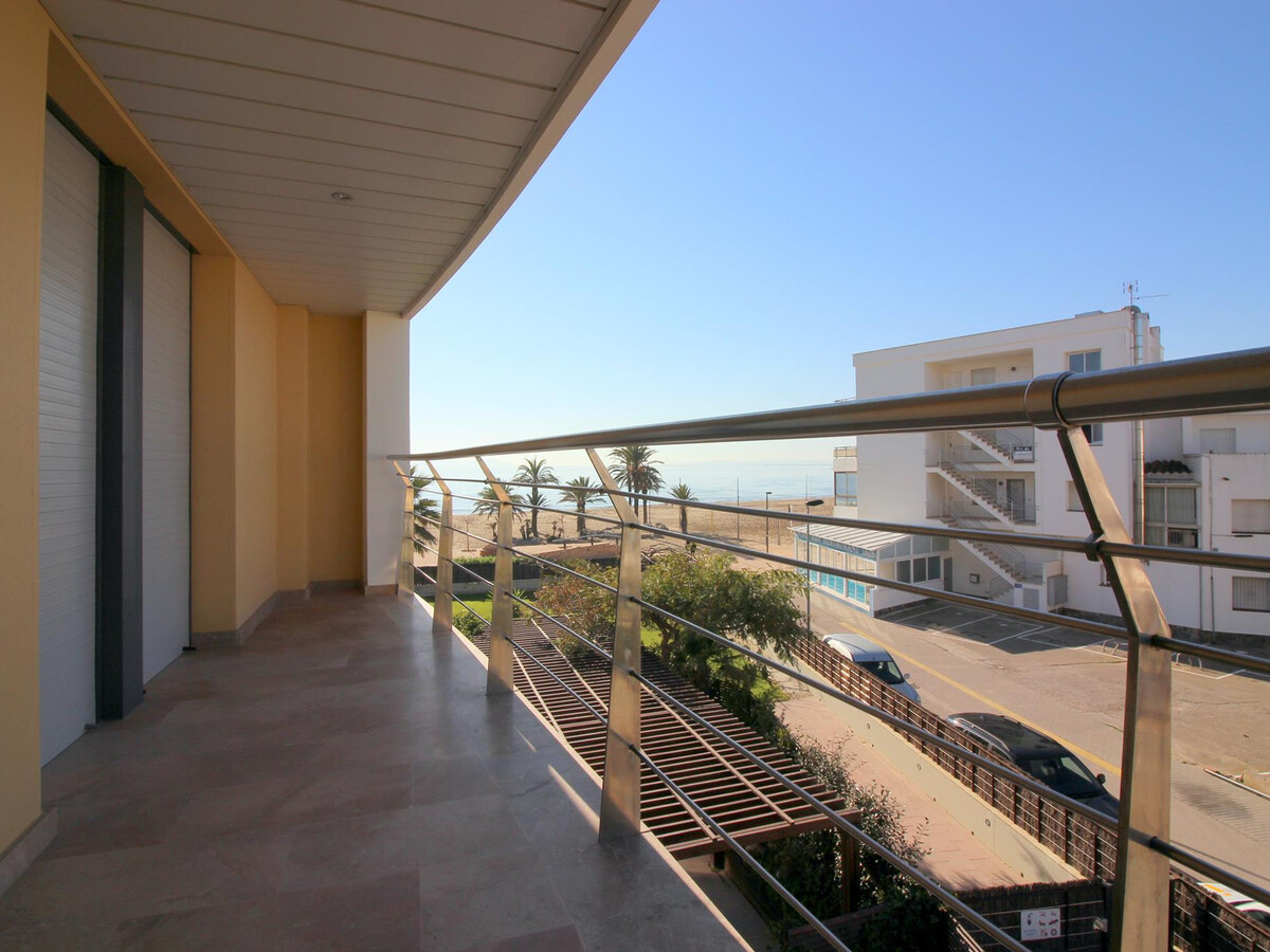 Appartement front de mer à Roses, 10 m de la plage - Photo 10