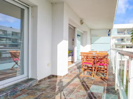 Appart. familial Roses, 1,2 km plage, piscine & parking : photo 13